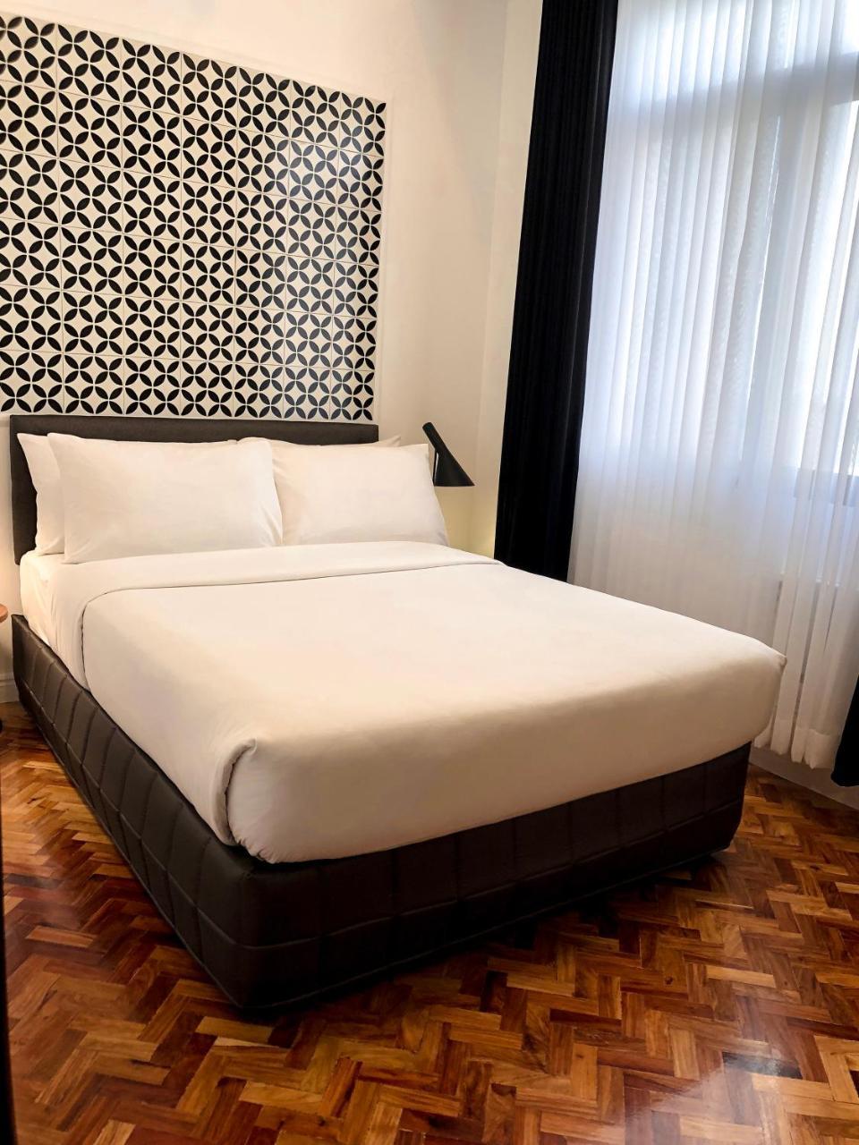 Parque Espana Residence Hotel Muntinlupa City Екстер'єр фото